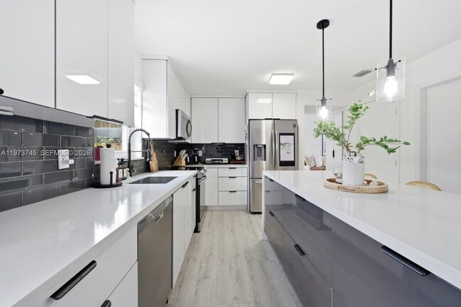 Building Photo - 12138 SW 250th Terrace