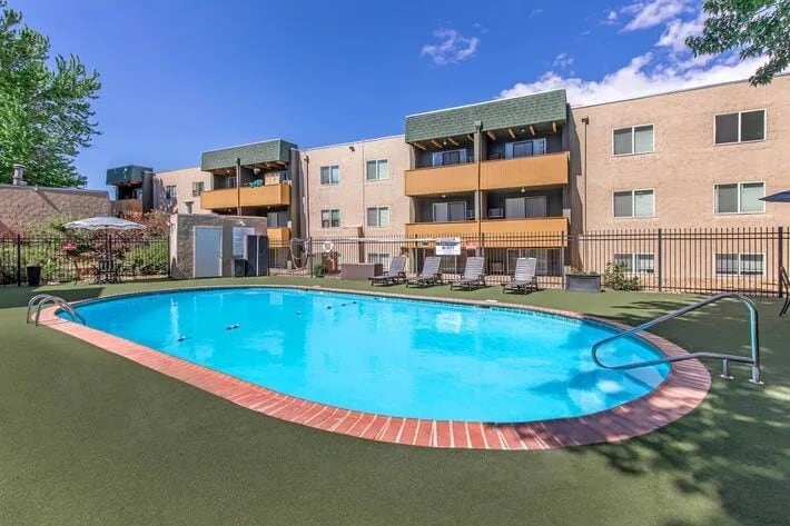 Building Photo - The Reserve