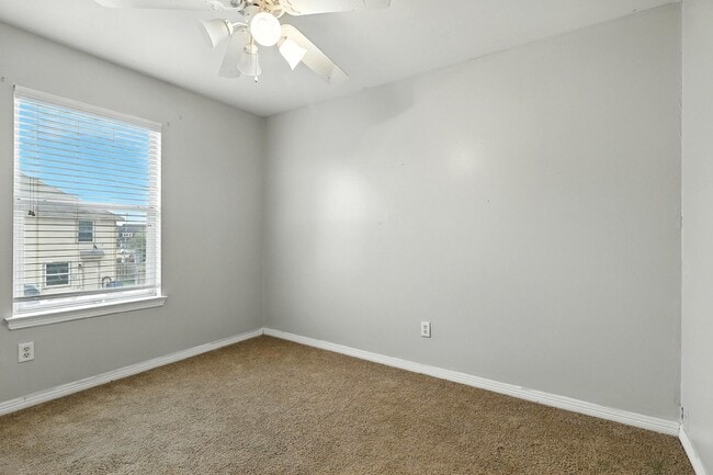 Building Photo - 10123 Sweet Olive Way