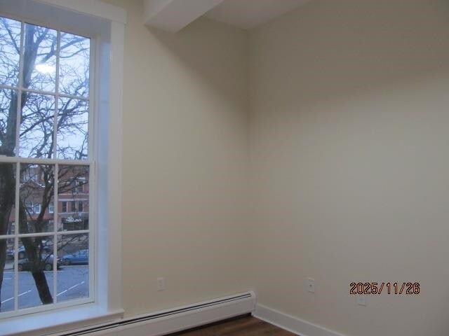 Building Photo - 2 Pleasant St