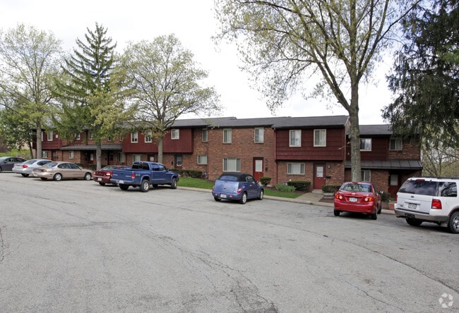 Building Photo - Ridgewood Court