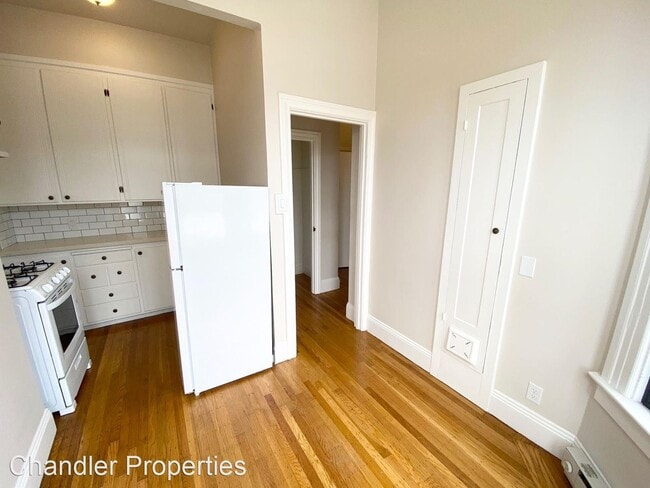 Building Photo - 2957-2959 Fillmore St