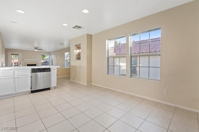 Building Photo - 9632 Marigny Ct