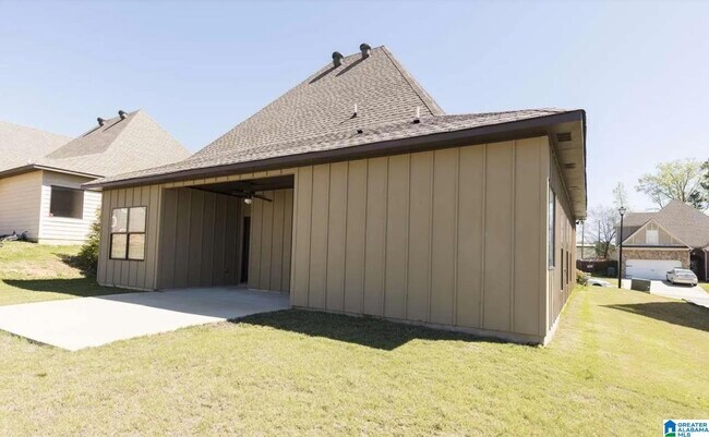 Building Photo - 1059 Kerry Dr