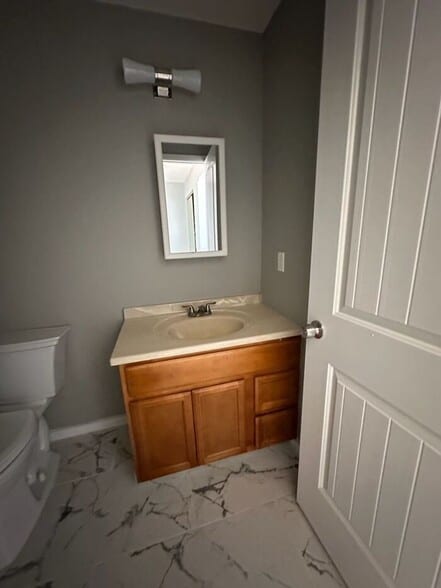 Building Photo - 2632 N 29th Pl