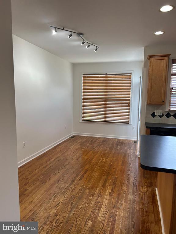 Building Photo - 42540 Magellan Square