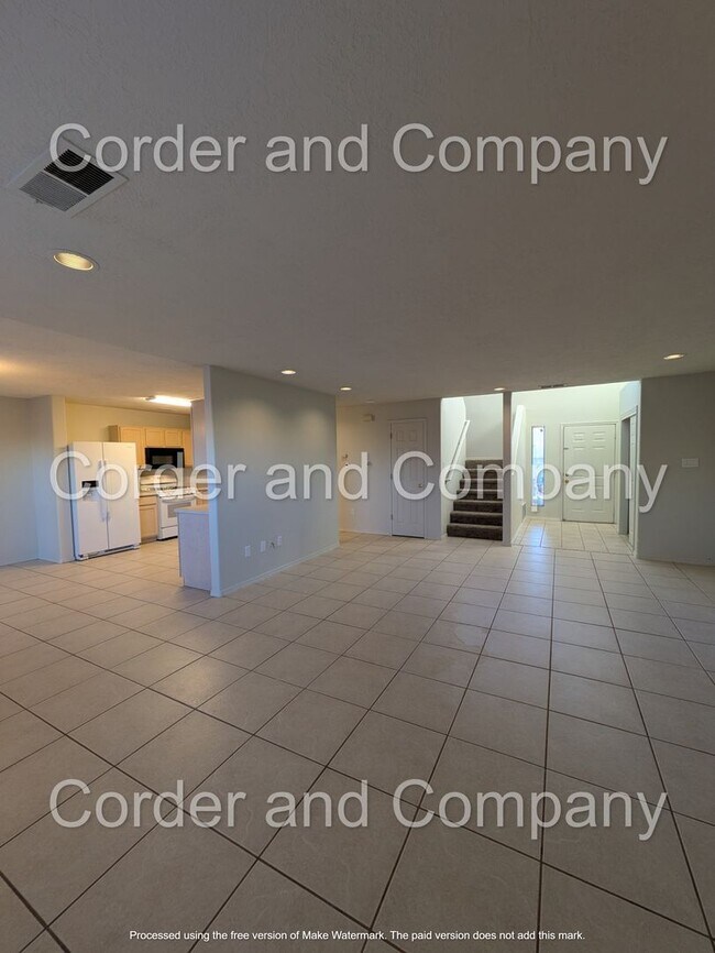 Building Photo - Beautiful & Cozy 3 Bedroom 2.5 Bathroom 1,760 Sq.Ft 2 Story Townhome