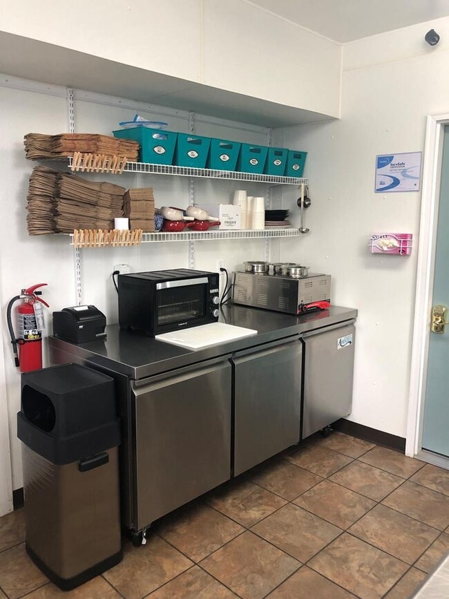 Building Photo - 25514 E Main St