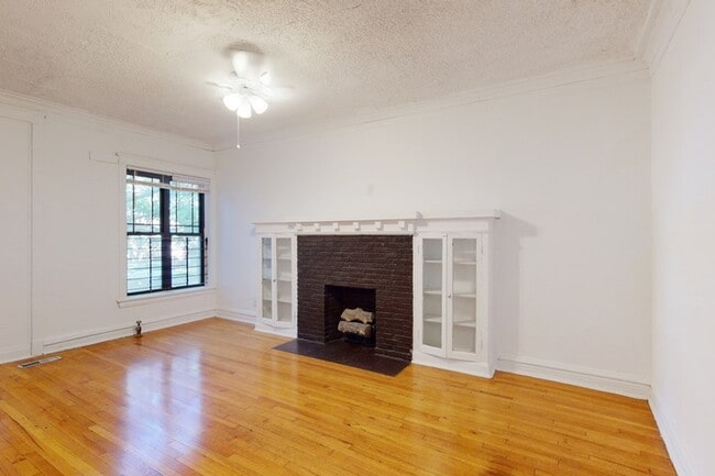 Floorplan - 5452 S. Ellis Avenue