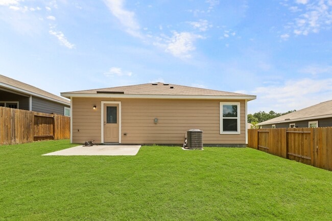 Building Photo - 27104 Leonardo Dr