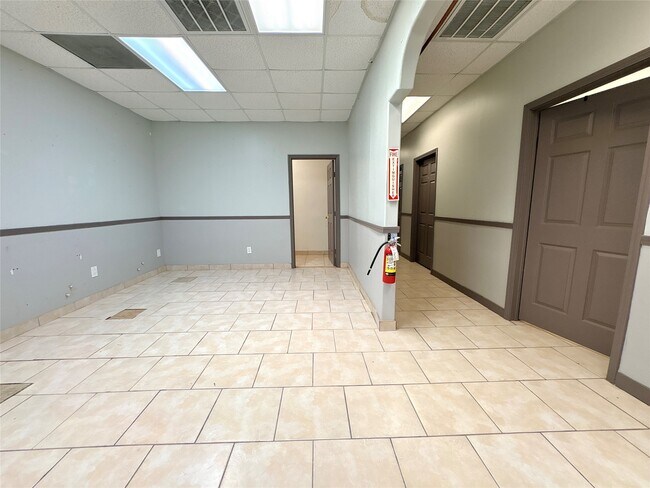 Building Photo - 2036 Avenue F