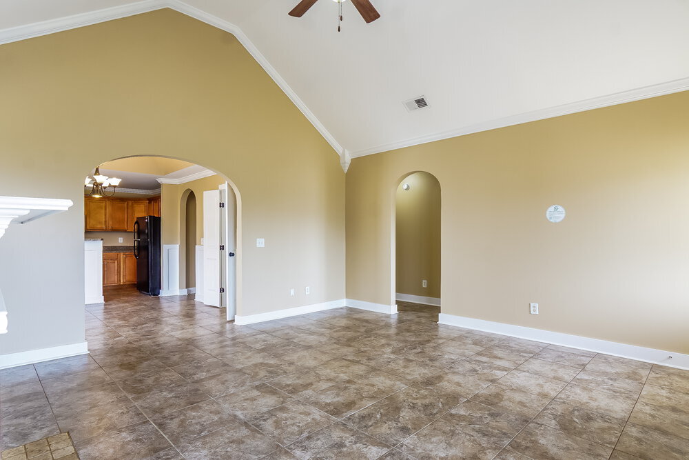Building Photo - 200 Stonecreek Pl