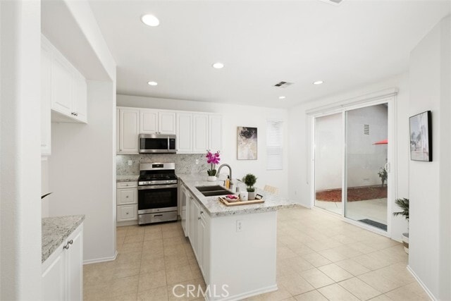 Building Photo - 201 Kensington