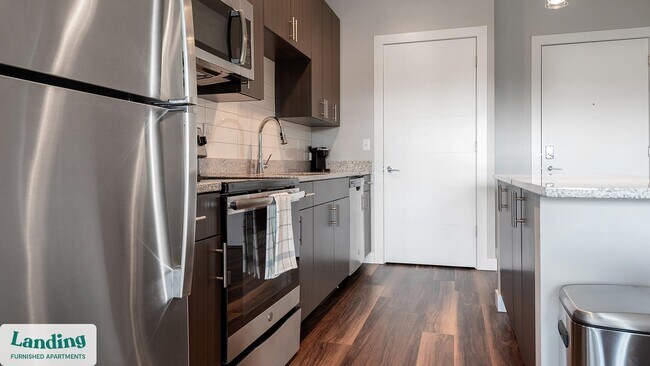 Building Photo - 1010 Enclave Blvd