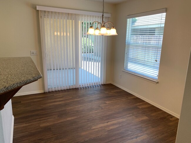 Building Photo - Charming apartment home located on Bella Oaks Drive! Coming Soon