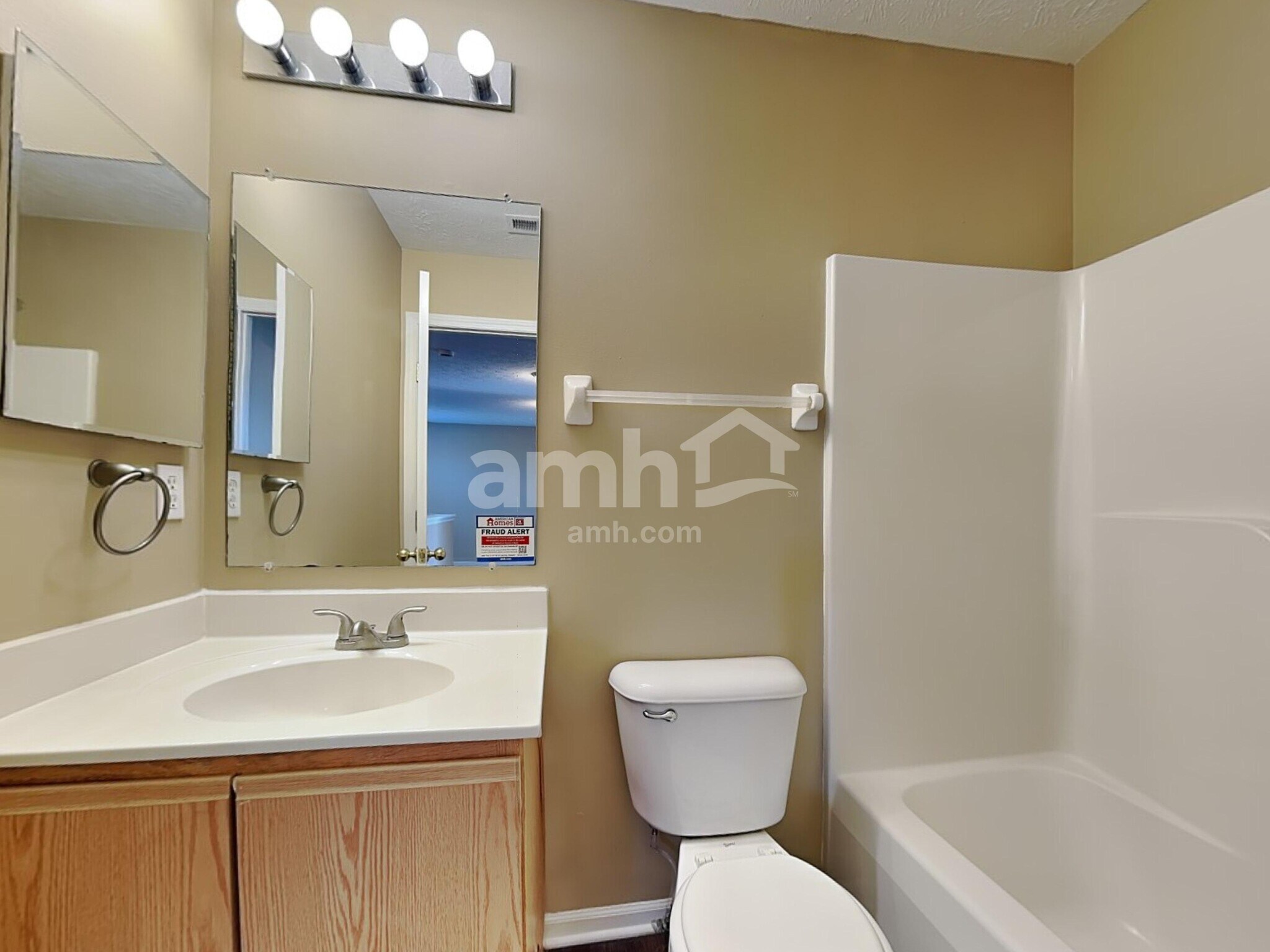 Building Photo - 327 Hartford Ct