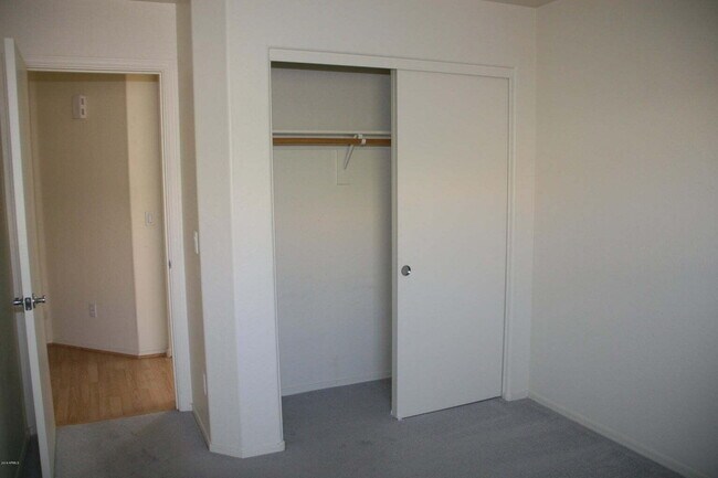 Building Photo - DESERT FOOTHILLS VILLAS TOWNHOUSE