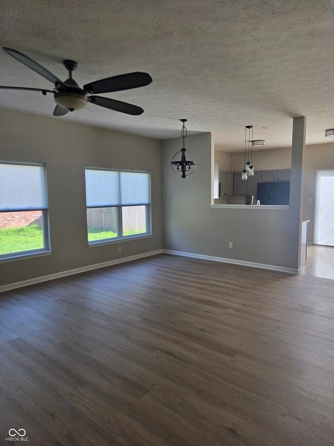 Building Photo - 13377 Kimberlite Dr