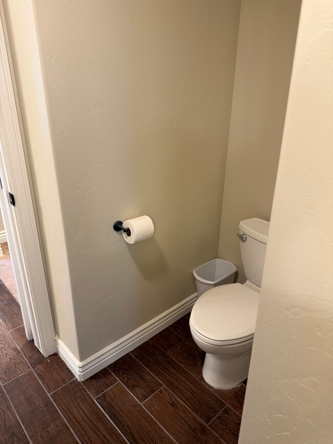 Building Photo - 1213 St Joseph St