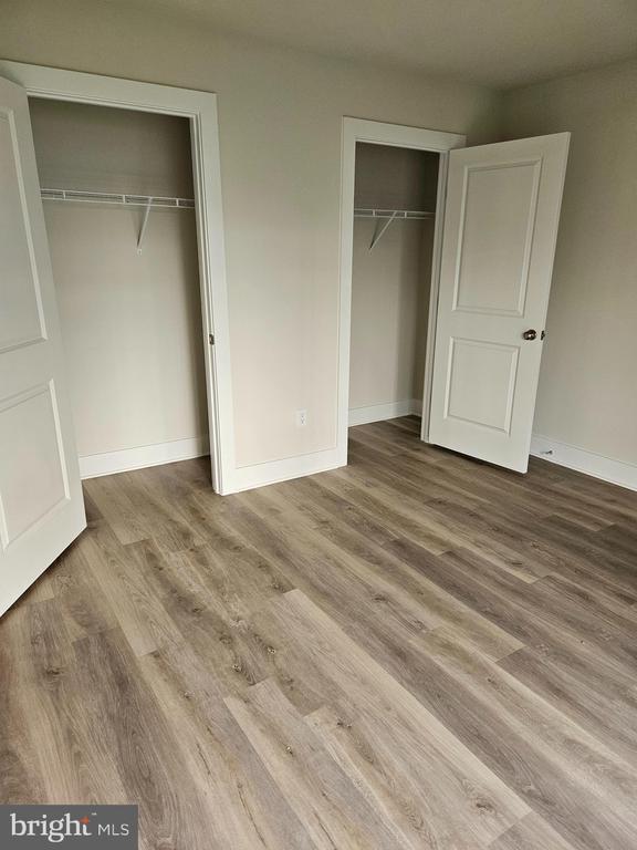 Building Photo - 1870 Amherst St