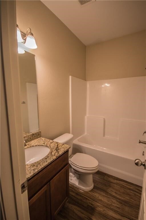 Building Photo - 1240 Marigold Rd