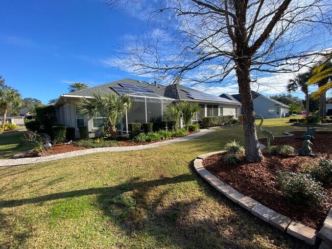 Building Photo - Spectacular and Luxurious Turnkey ANNUAL Lease in The Village of Bridgeport