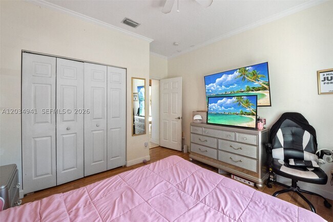 Building Photo - 12870 SW 53rd St
