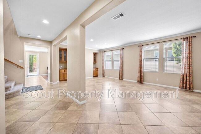 Building Photo - 28851 Springfield Pl