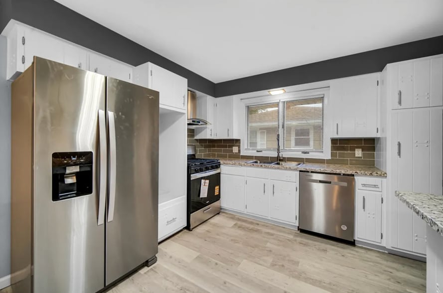 Building Photo - 212 Timrick Dr