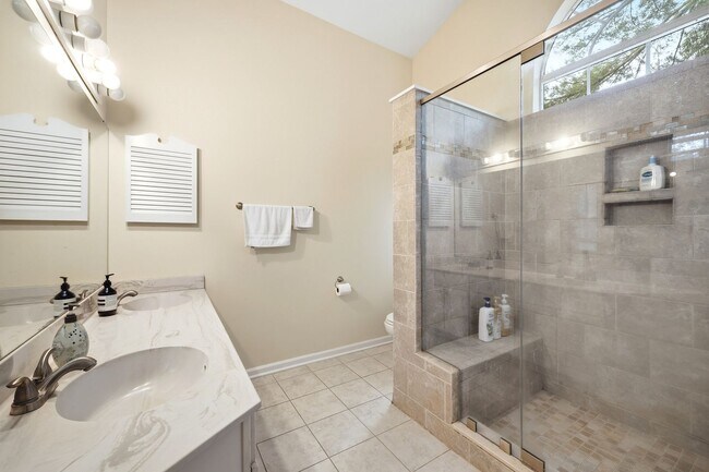 Building Photo - 1634 Brightfield Pl
