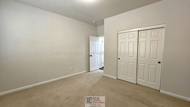 Building Photo - 4446 Menaggio Way