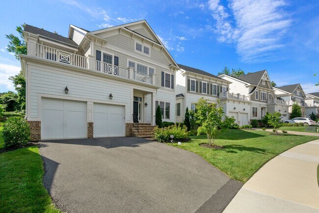 Building Photo - 5 Bed 4.5 Bath - Bethesda Single Family - ...