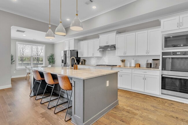 Building Photo - 3938 McElroy Farms Dr