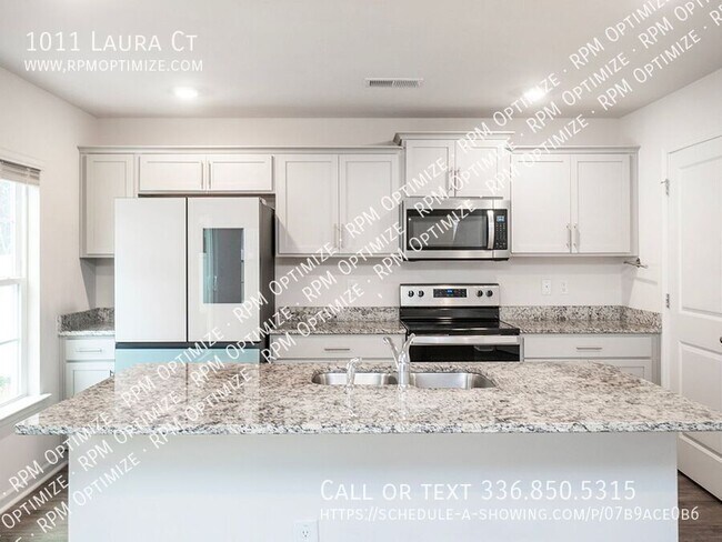 Building Photo - 1011 Laura Ct