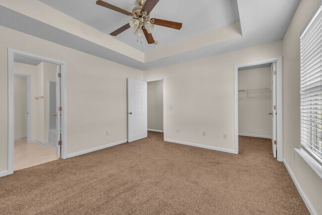 Building Photo - 765 Canyon Oak Loop