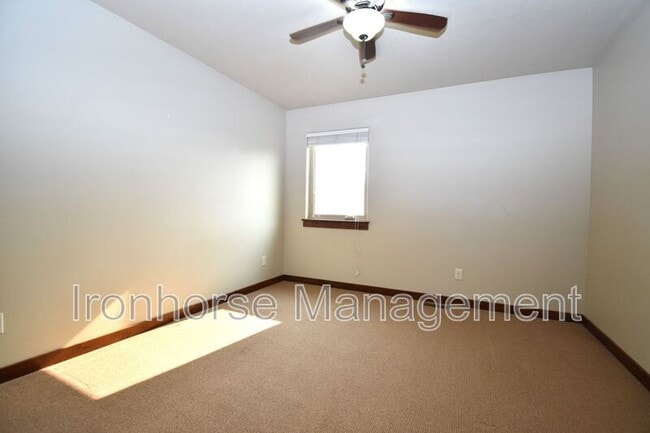 Building Photo - 103 Covey Ct