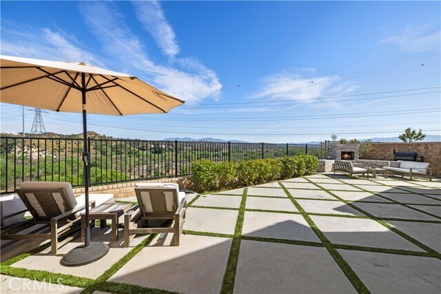 Building Photo - 24151 Paseo del Rancho Dr