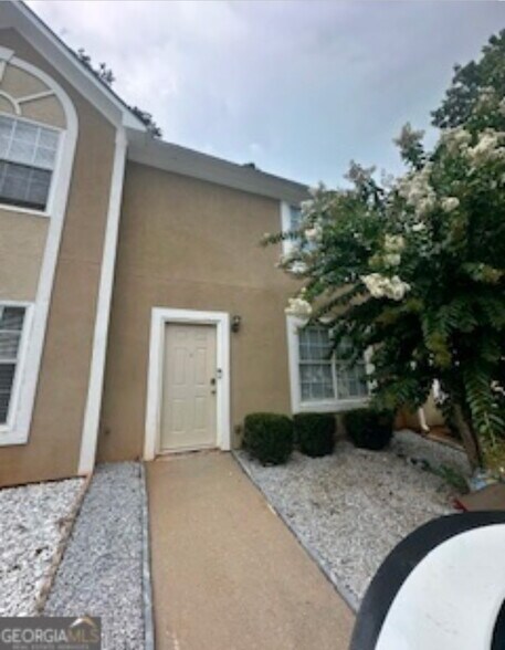 Primary Photo - 3022 Fields Dr