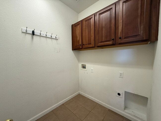 Building Photo - 9397 Boulder River Way