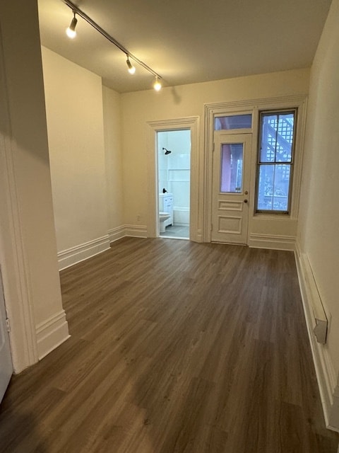 bedroom located at the back of the apartment with access to back porch - 118 Philip St