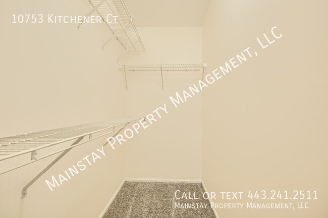 Building Photo - 10753 Kitchener Ct