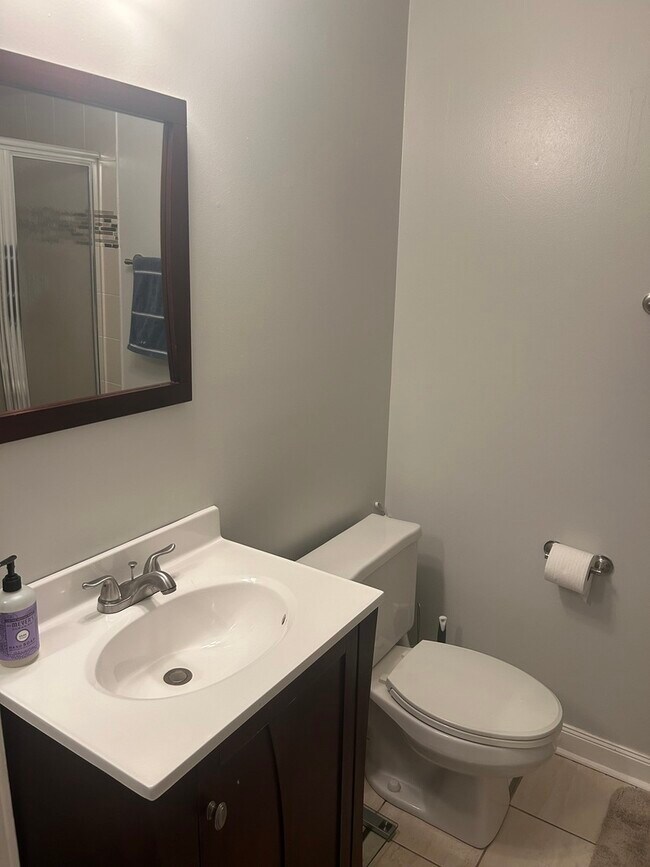 Building Photo - 1218 Ballantrae Pl