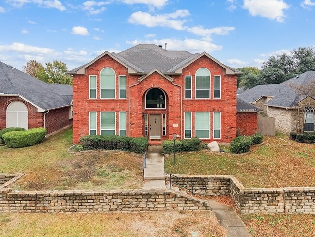 Primary Photo - 1226 Rivercrest Dr