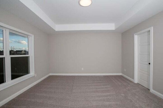 Building Photo - 932 Camden Ct