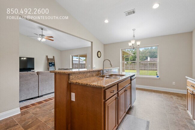 Building Photo - 12960 Westfield Loop