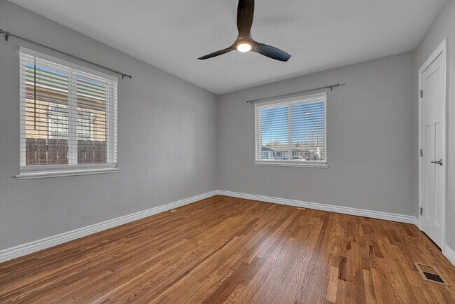 Building Photo - $3,595.00, $300 OFF First Months' Rent - 4 Bedroom, 3 Bath, Single Family Home in Denver with Fin...