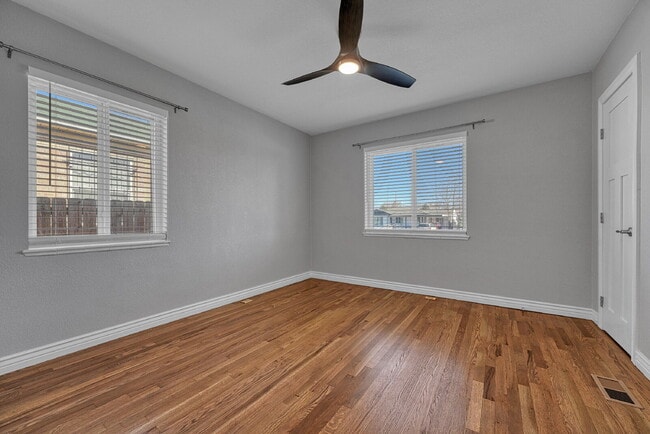 Building Photo - $3,695.00, $300 OFF First Months' Rent - 4 Bedroom, 3 Bath, Single Family Home in Denver with Fin...