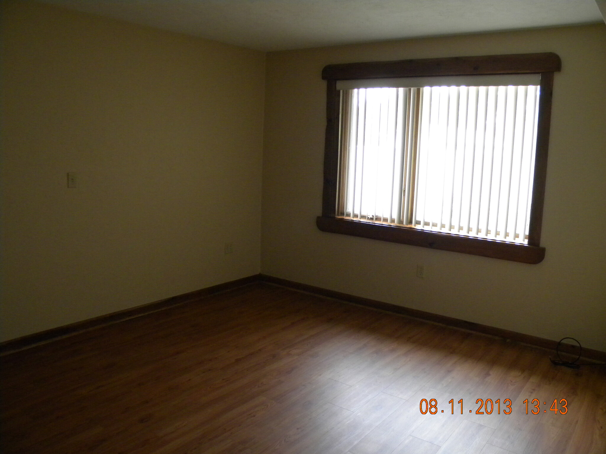 Master bedroom - 511 E 3rd St