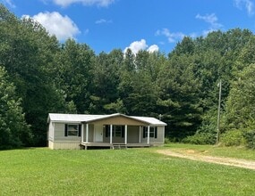 Building Photo - 943 Collins Rd