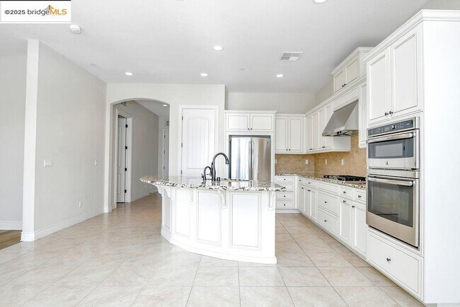 Building Photo - 1928 Barbaresco Ln